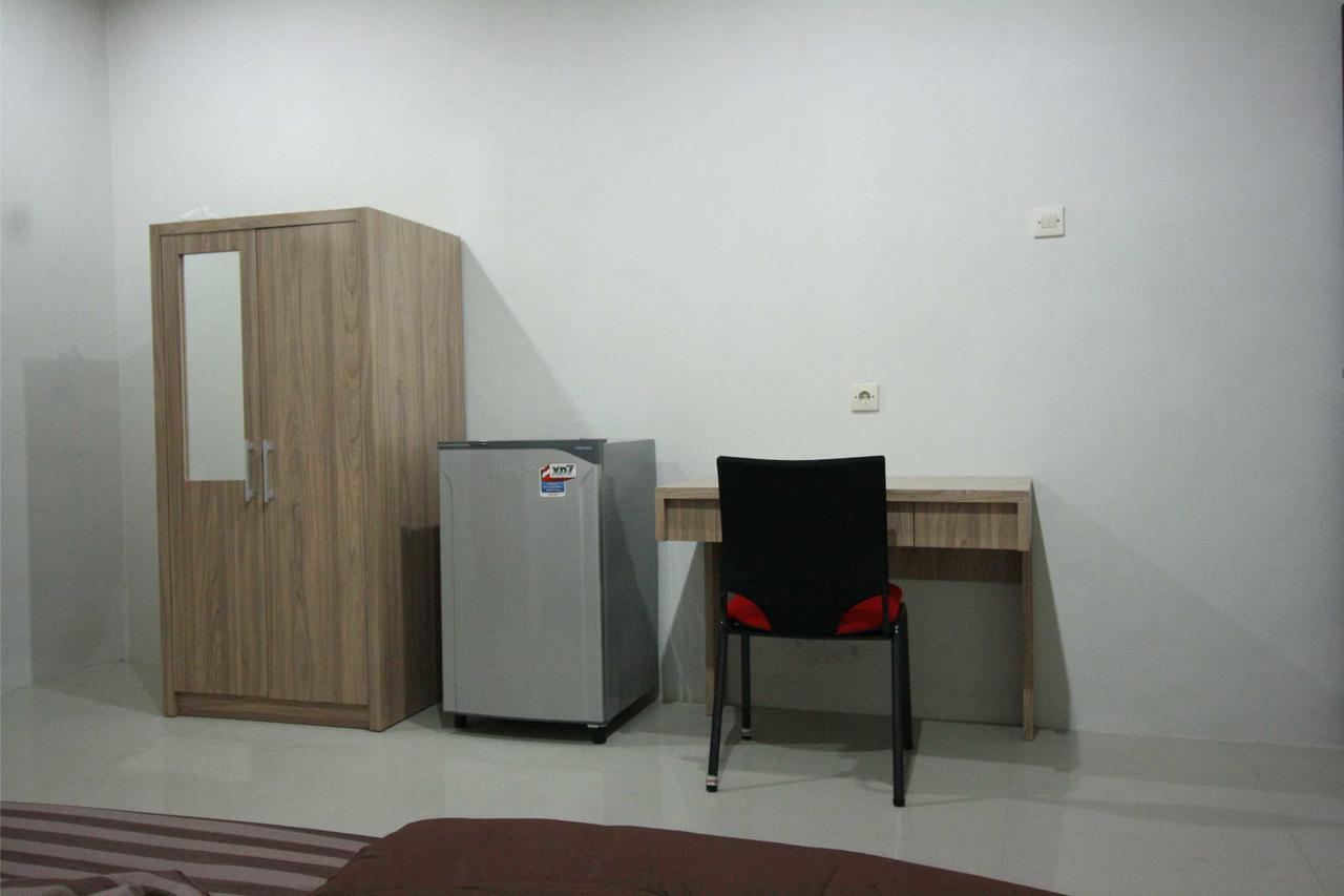 Dparagon Medokan Ayu Hotel Surabaya Eksteriør billede